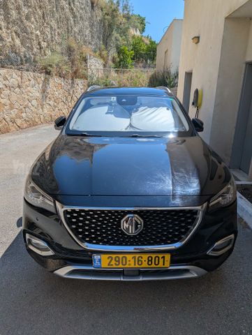אם ג'י EHS PHEV