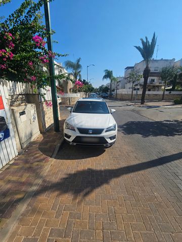 מודעת רכב סיאט אטקה