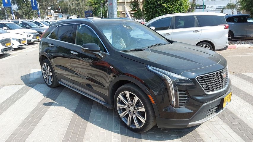 קאדילק XT4