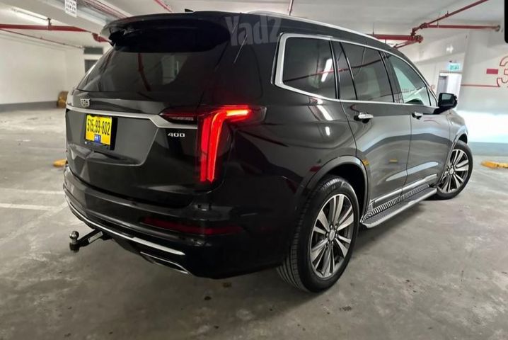 קאדילק XT6