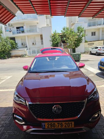 אם ג'י EHS PHEV