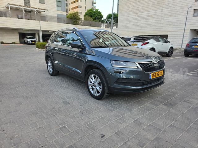 מודעת רכב סקודה קארוק