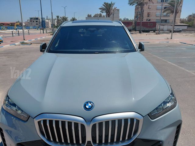 ב מ וו X5