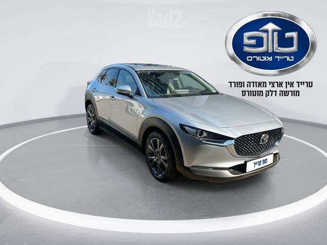 מודעת רכב מאזדה CX-30