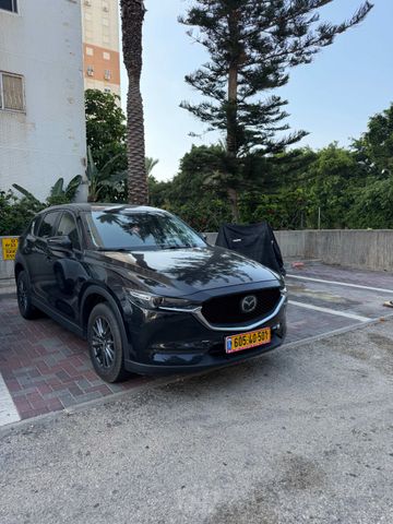 מודעת רכב מאזדה CX-5