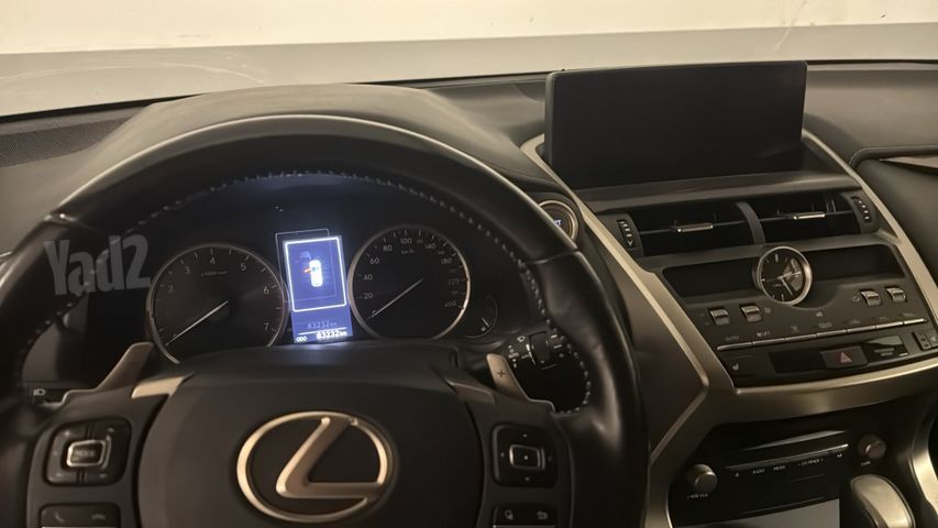 לקסוס NX