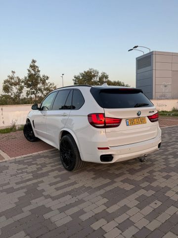 ב מ וו X5