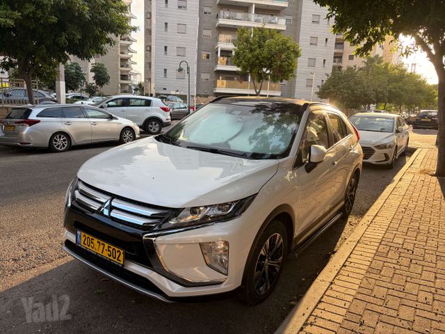 מיצובישי אקליפס קרוס