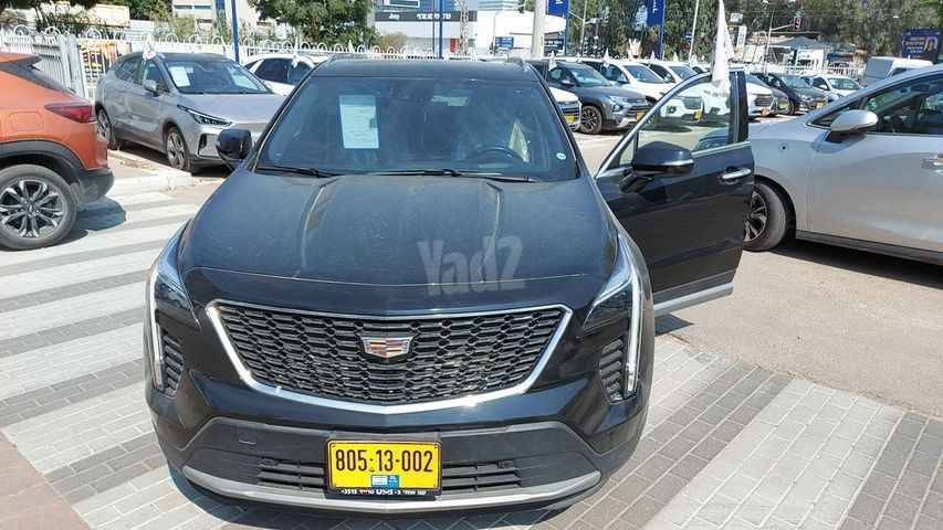קאדילק XT4