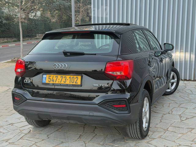 אאודי Q2