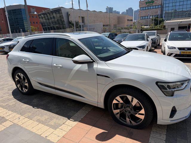 אאודי E-tron