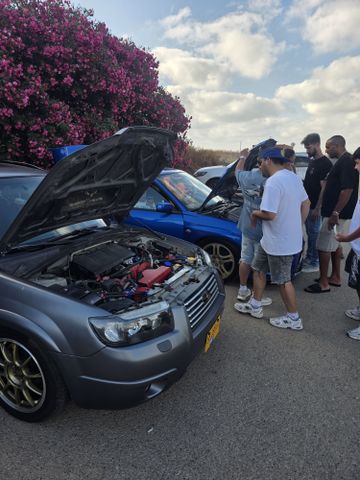 סובארו פורסטר