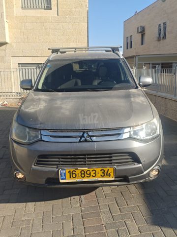 מודעת רכב מיצובישי אאוטלנדר