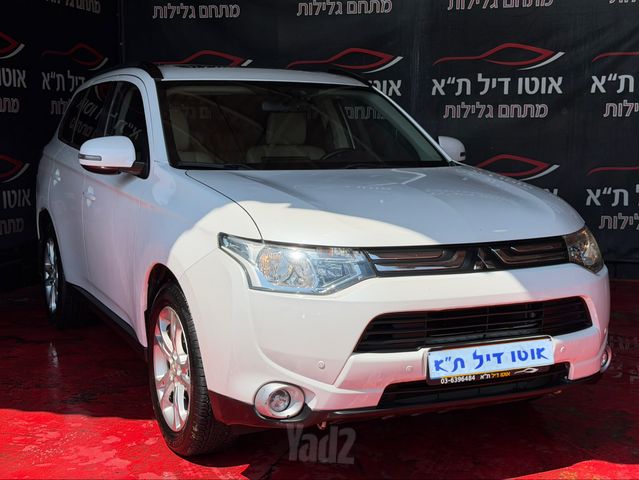 מיצובישי אאוטלנדר
