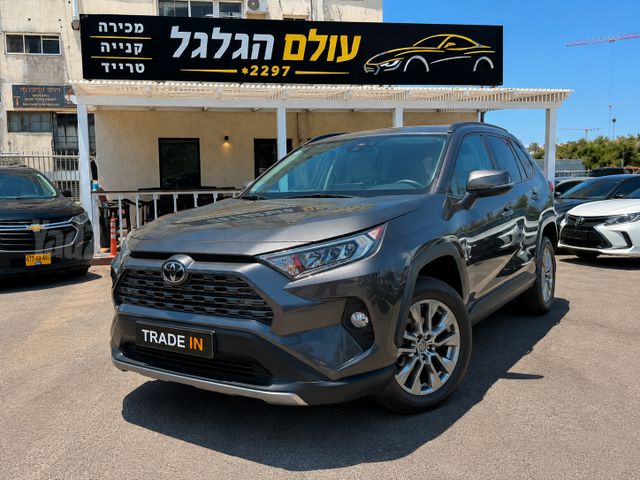 מודעת רכב טויוטה RAV4