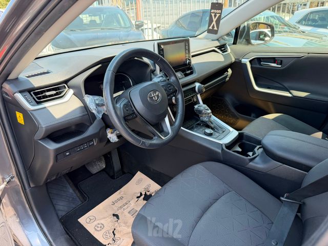 טויוטה RAV4