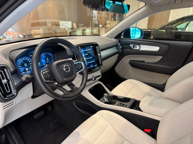 וולוו XC40