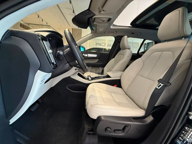 וולוו XC40