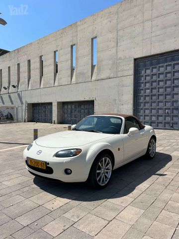 מאזדה MX-5