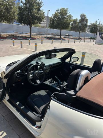 מאזדה MX-5