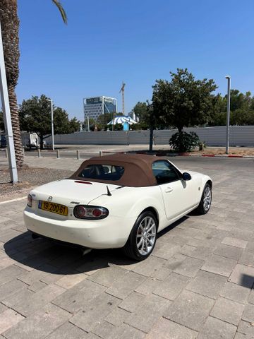 מאזדה MX-5