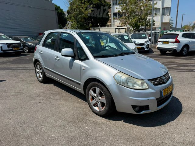 סוזוקי SX4
