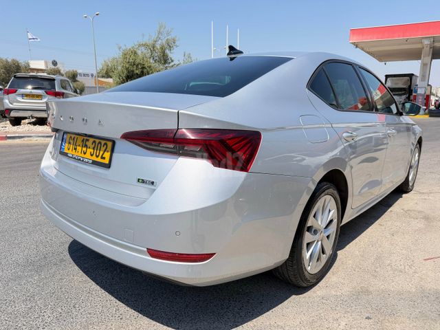 סקודה אוקטביה
