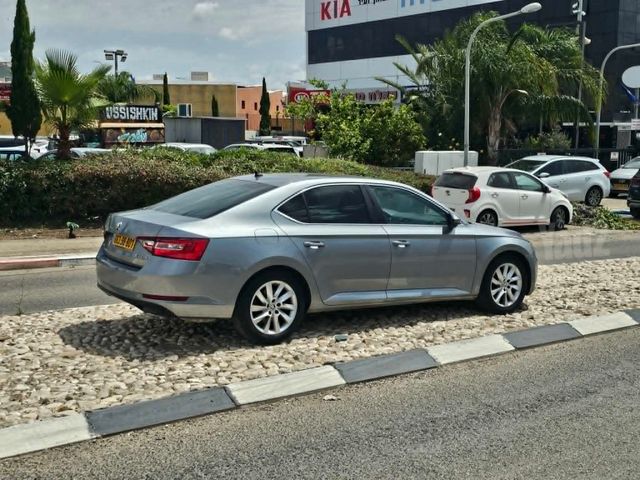 סקודה סופרב