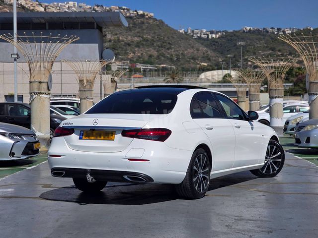 מרצדס-בנץ E-class