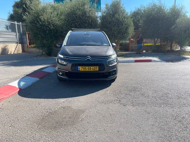 סיטרואן C4 ספייסטורר