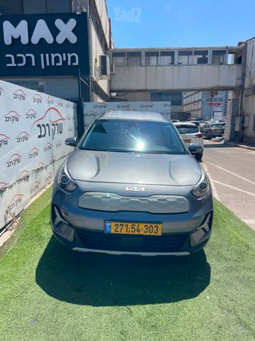 קיה נירו פלוס
