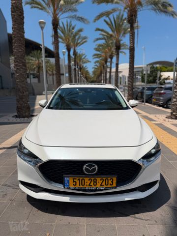 מאזדה 3