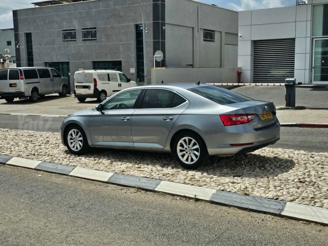 סקודה סופרב