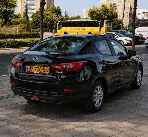 מאזדה 2
