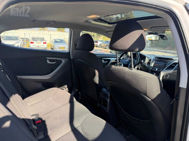 יונדאי I35