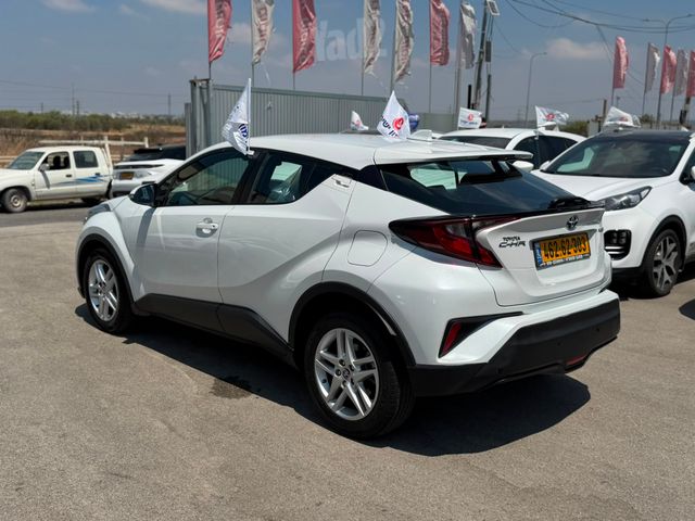 טויוטה C-HR