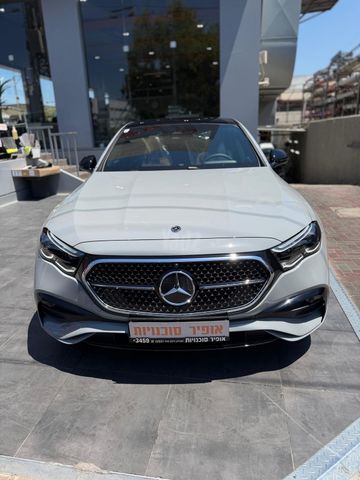 E-class 4X2 AMG Line E300e פלאג-אין אוט׳ 2.0 (211 כ״ס) [2020-2026]