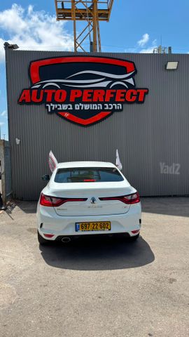 רנו מגאן