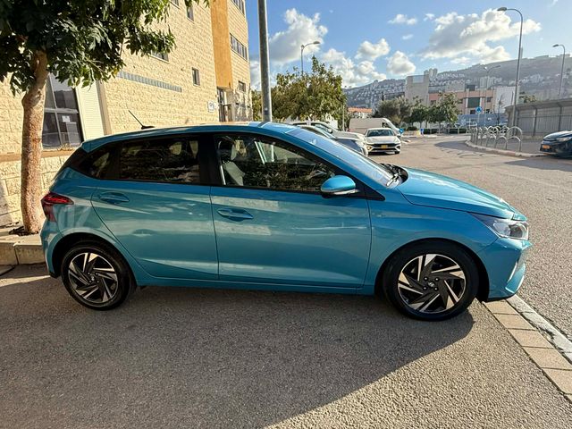 יונדאי i20