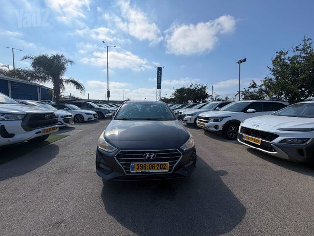 יונדאי אקסנט i25