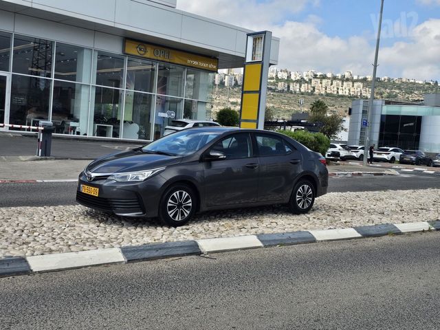 מודעת רכב טויוטה קורולה