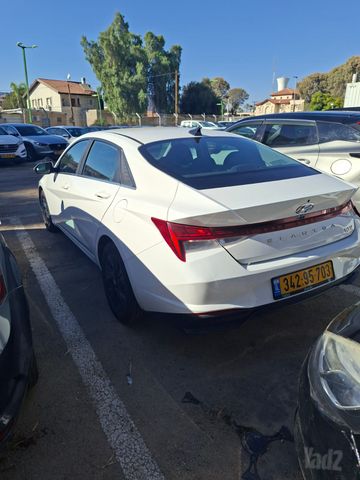 יונדאי אלנטרה