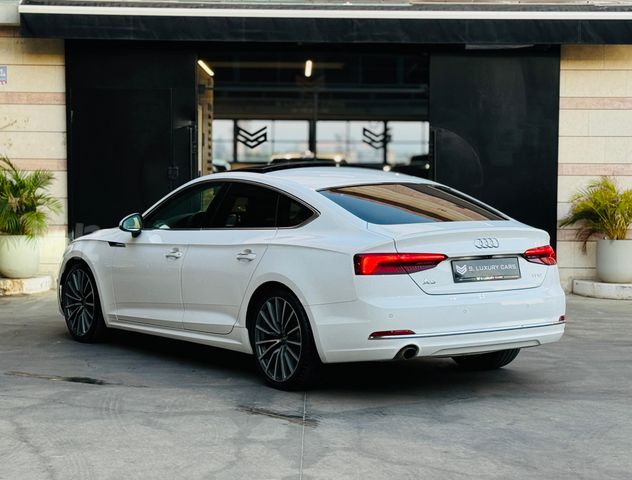 אאודי A5