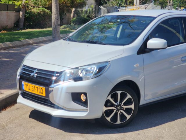 מיצובישי ספייס סטאר