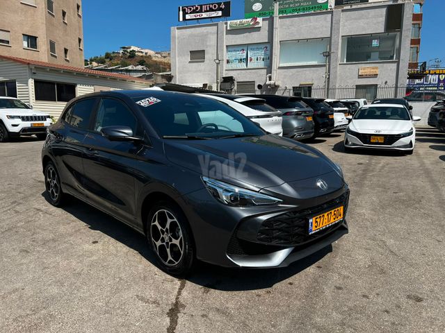 מודעת רכב אם ג'י MG3