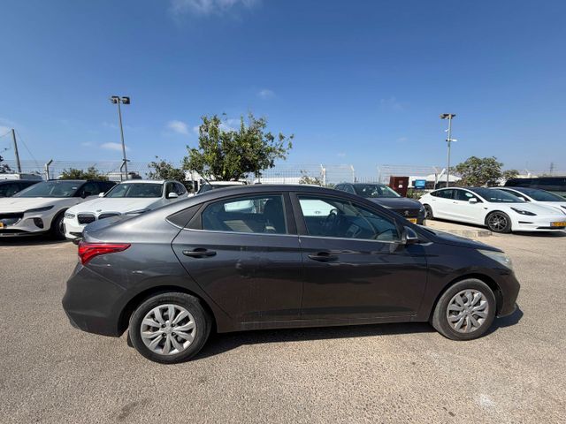 יונדאי אקסנט i25