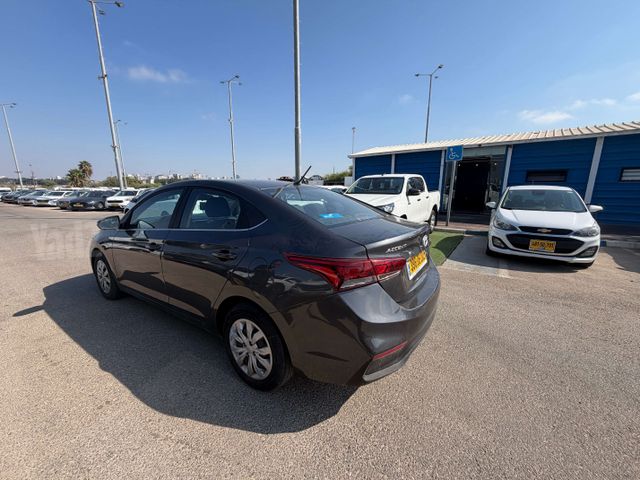 יונדאי אקסנט i25