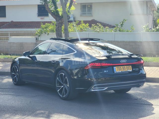 אאודי A7