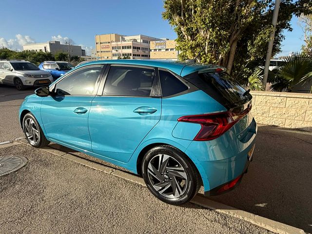 יונדאי i20