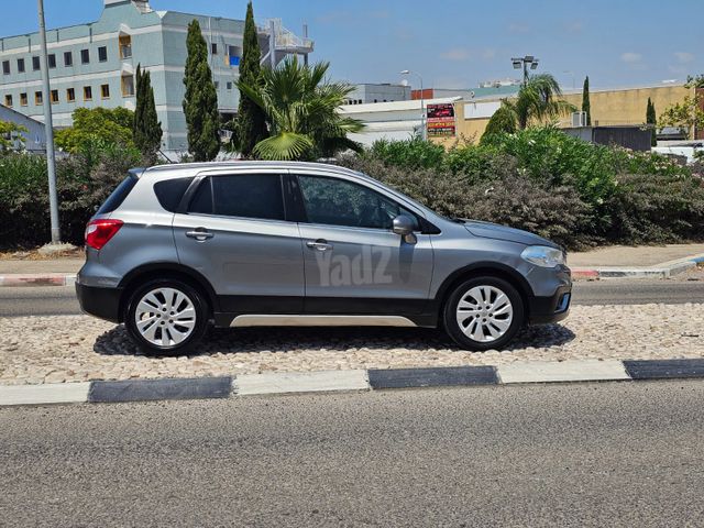 סוזוקי קרוסאובר